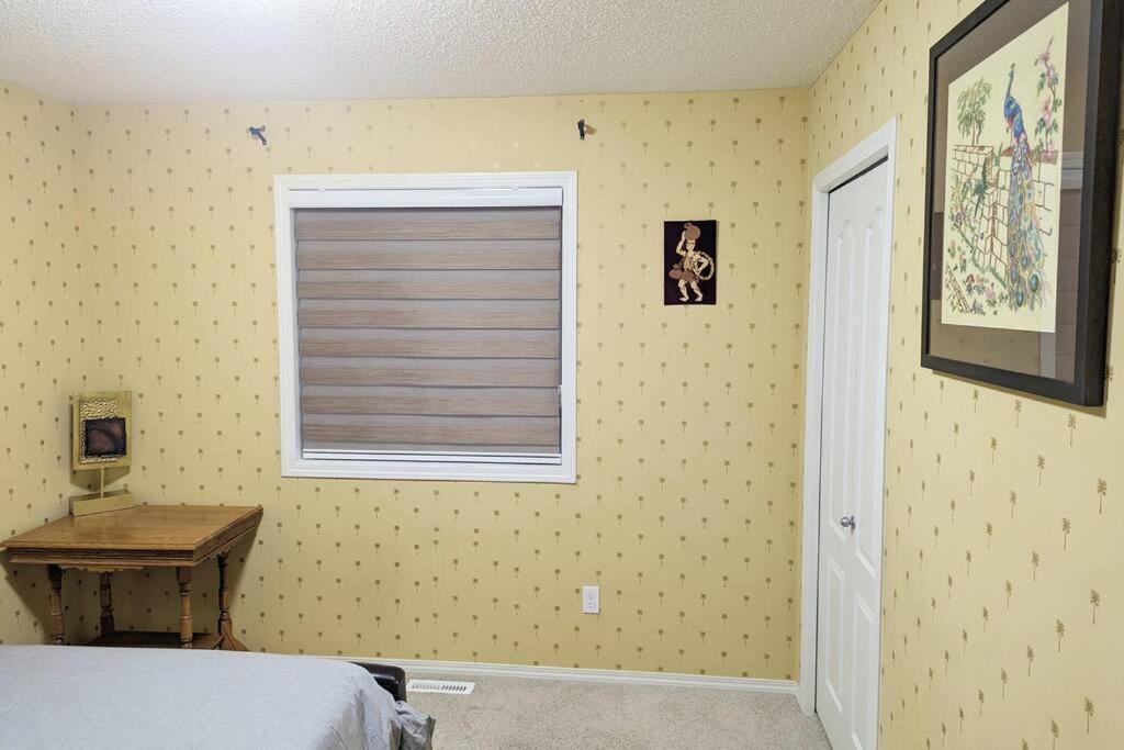 Beautiful & Quiet Location! Edmonton